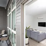 Flexhome Walkers Point 1Br Apt Q1