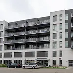 Flexhome Walkers Point 1Br Apt Q1