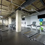 Flexhome Brewery District El14 - Just 3 Blocks To Fiserv With Gym And Parking