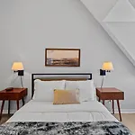 Flexhome Marquette Economy 1Br Mp8