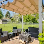 Milwaukee Home With Serene Patio And Backyard Garden!