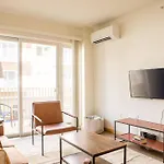 Flexhome Walkers Point Studio T1 With Gym And Balcony