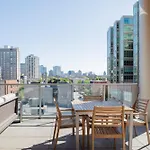 Flexhome East Side Studio Ur2