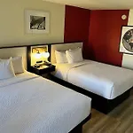 Ramada By Wyndham Milwaukee