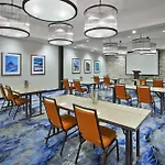 Fairfield Inn & Suites By Marriott Milwaukee Downtown