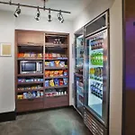 Fairfield Inn & Suites By Marriott Milwaukee Downtown