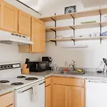 Flexhome Westown 1Br Rs2 Near Fiserv And Theater District
