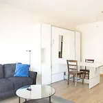 Flexhome East Side Studio R7 - Near Brady And Fiserv With Balcony