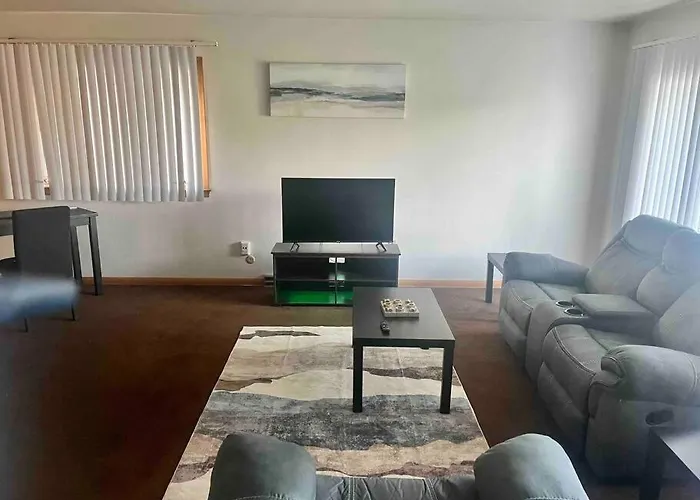 Cozy Apartment In Milwaukee