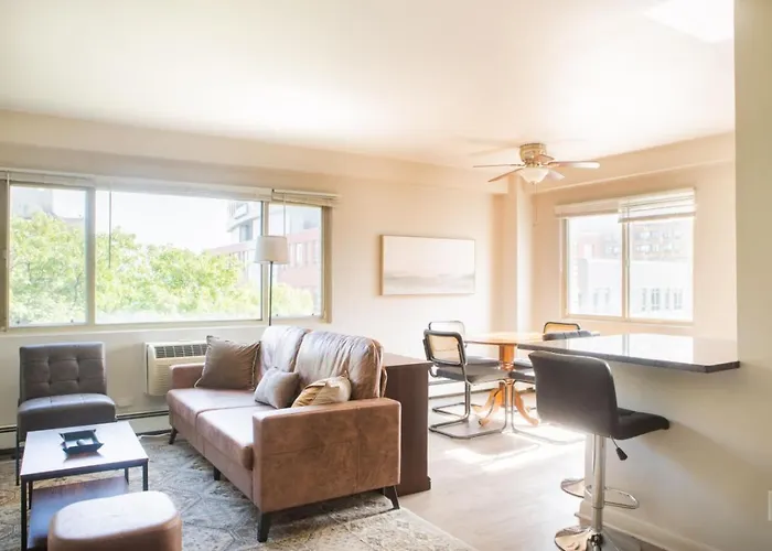 Flexhome East Side 2Br C1 - Brady St And City View