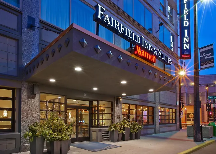Fairfield Inn & Suites By Marriott Milwaukee Downtown