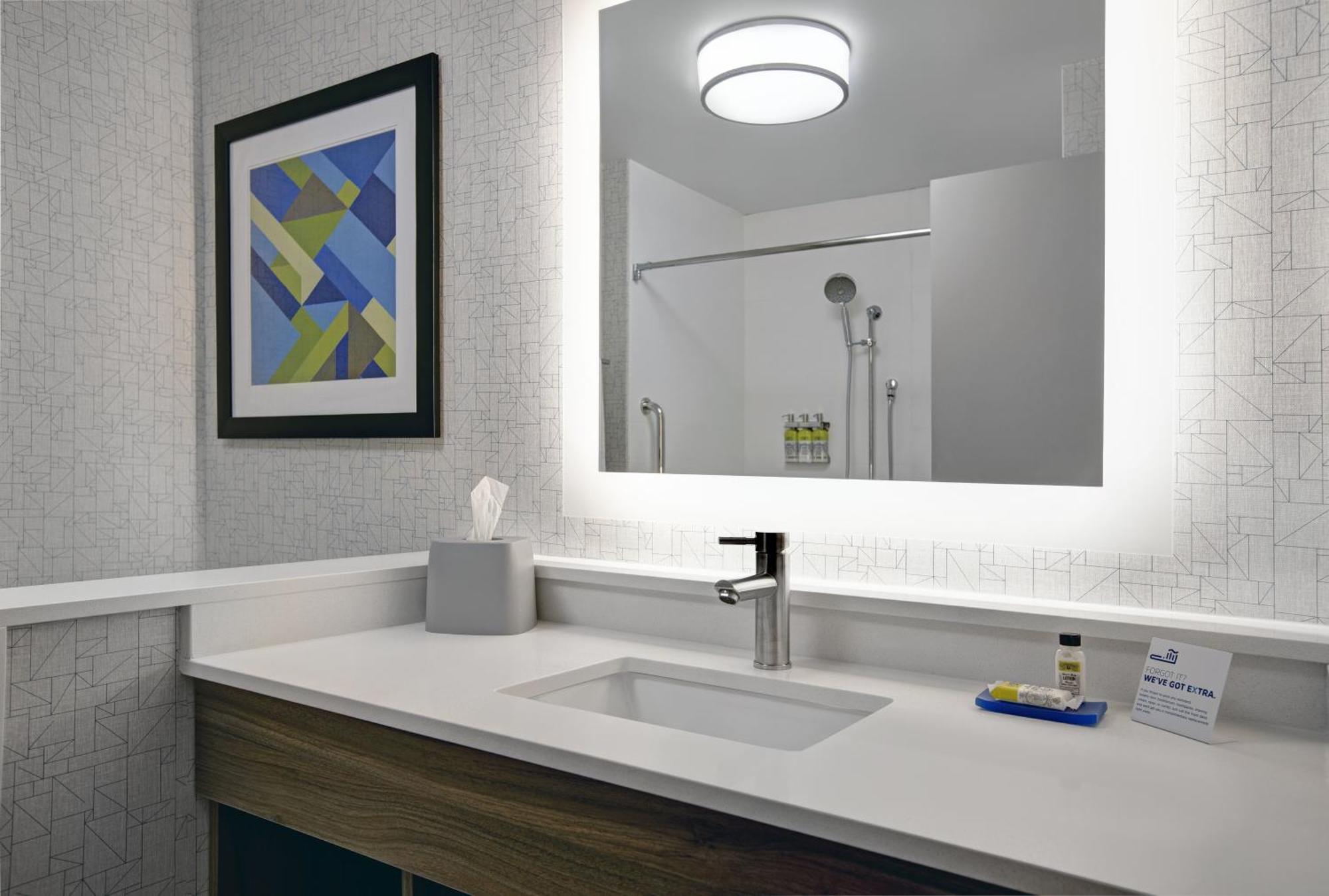Express - Downtown By Ihg Hotel Milwaukee