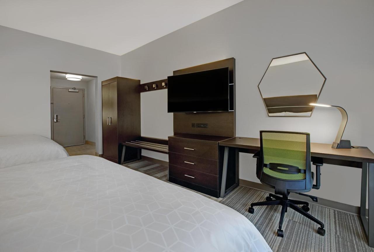 Express - Downtown By Ihg Hotel 3*