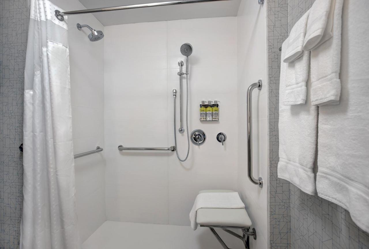 Express - Downtown By Ihg Milwaukee