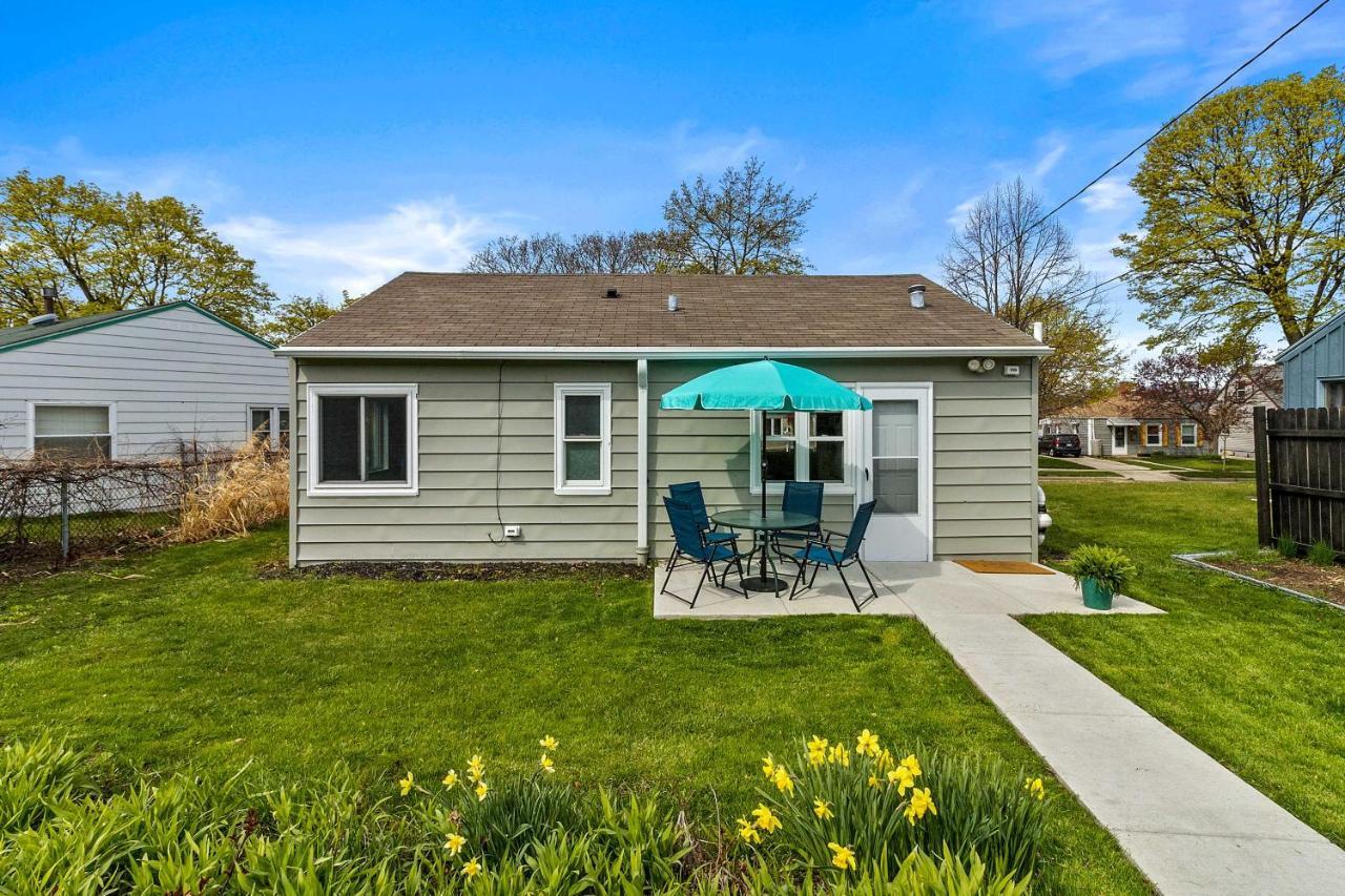 Bright And Updated Getaway With Furnished Patio!