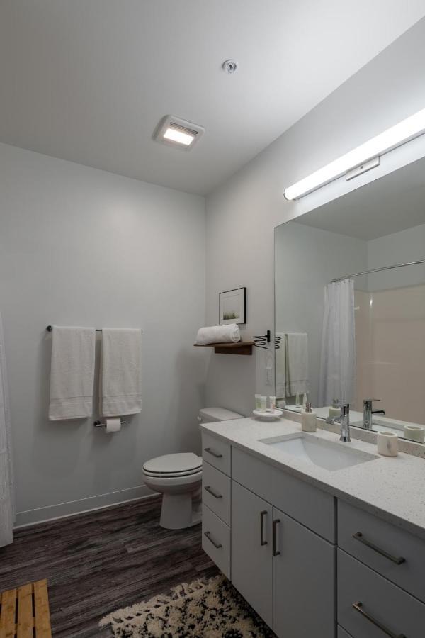 Flexhome East Side Studio Apt Es2
