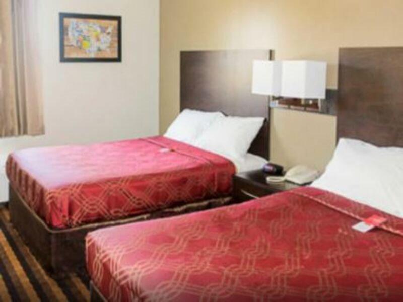 Econo Airport Lodge Milwaukee