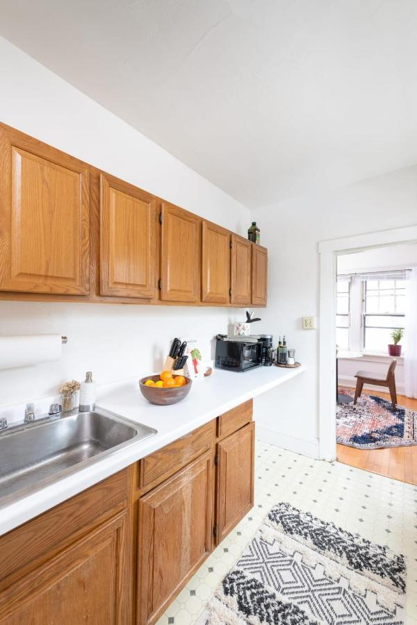Flexhome Economy Studio B3 Milwaukee