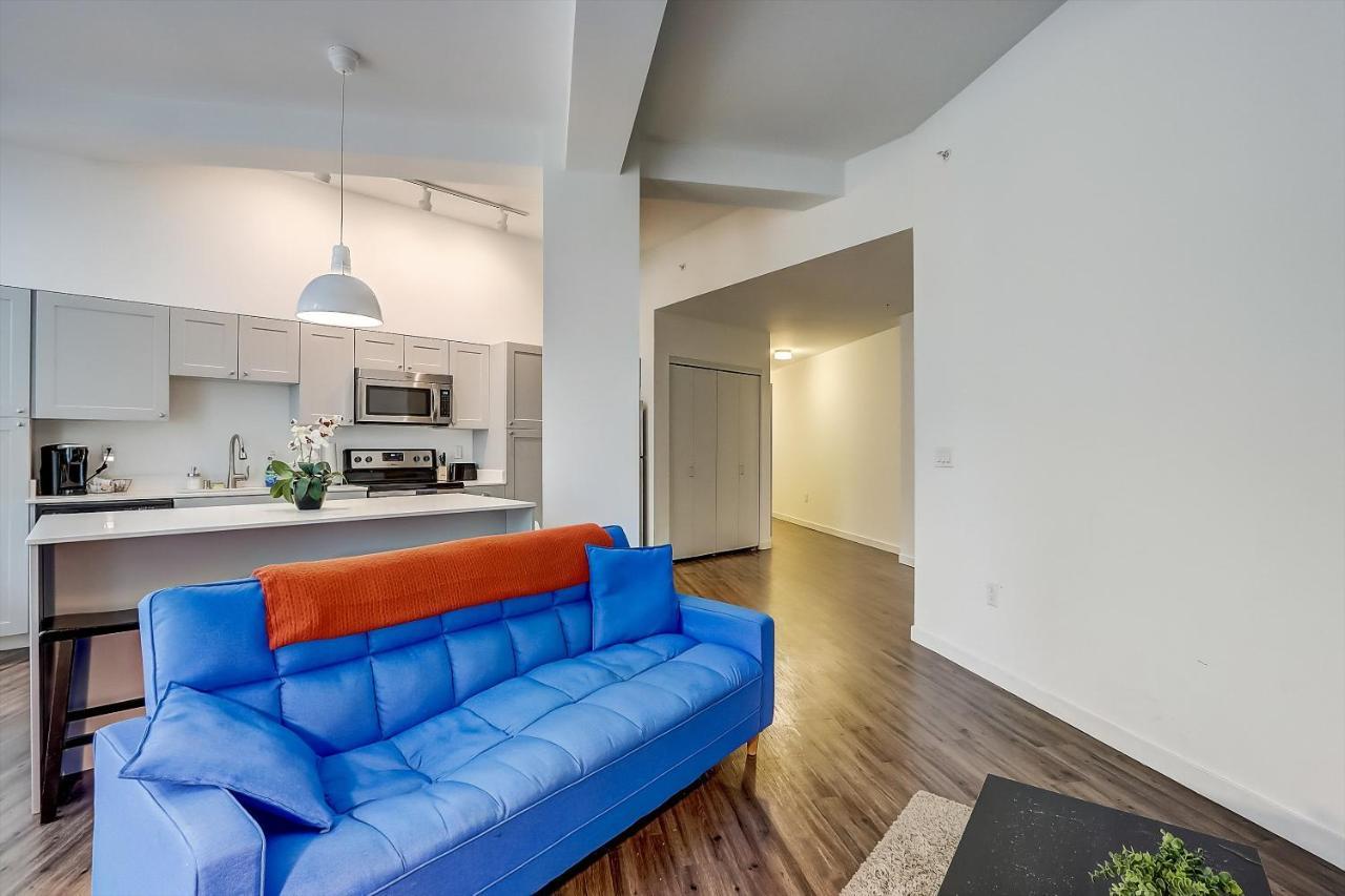 Apartment Frontdesk Mke Lofts Downtown Milwaukee