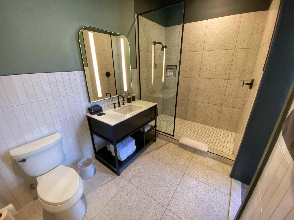 Kinn Downtown Hotel