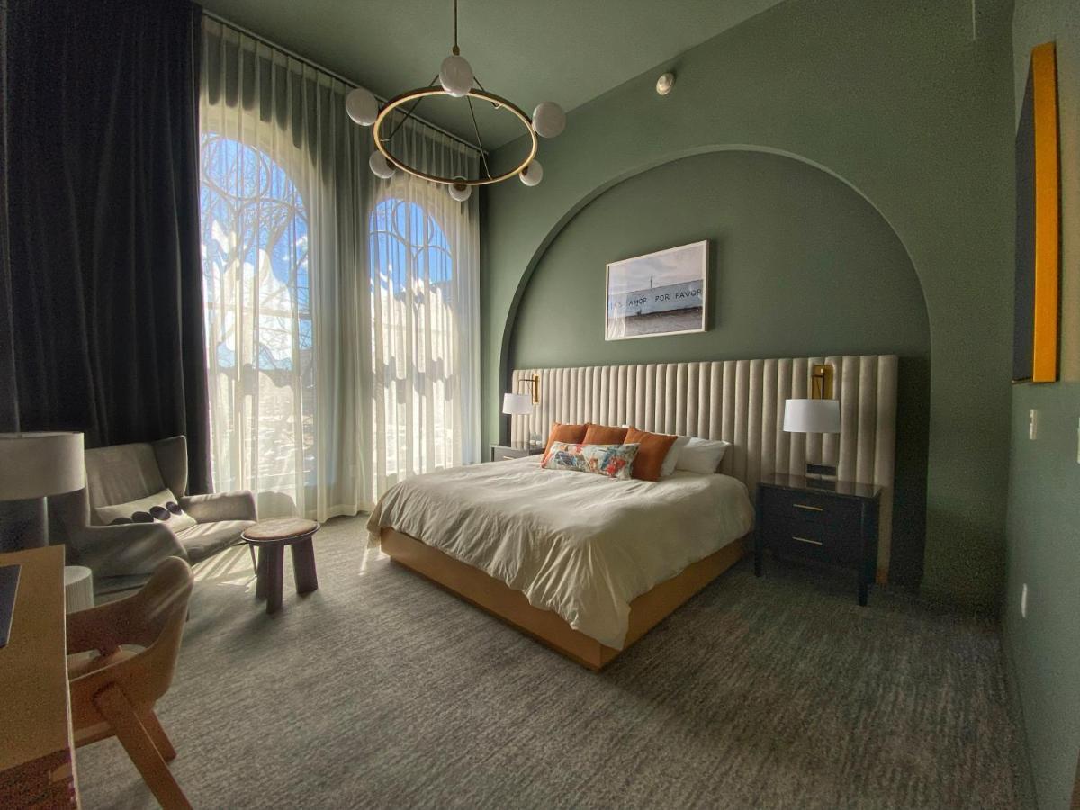 Kinn Downtown Hotel Milwaukee