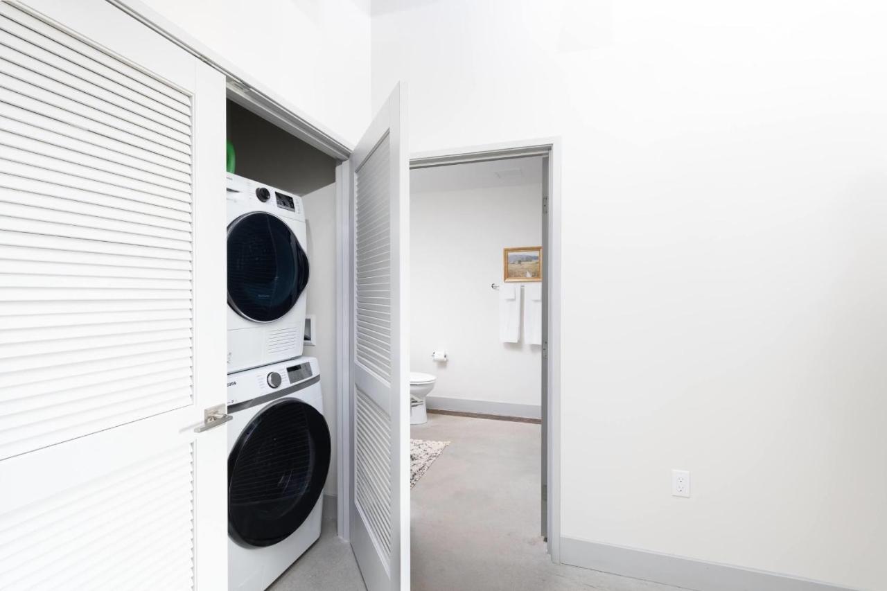 Flexhome Brewery District 1br M10 Apartment Milwaukee
