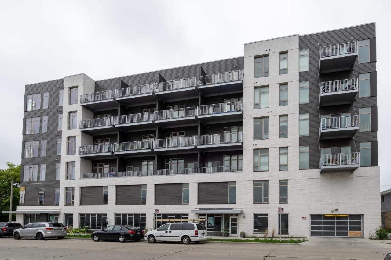 Flexhome Walkers Point 1br Q1 *