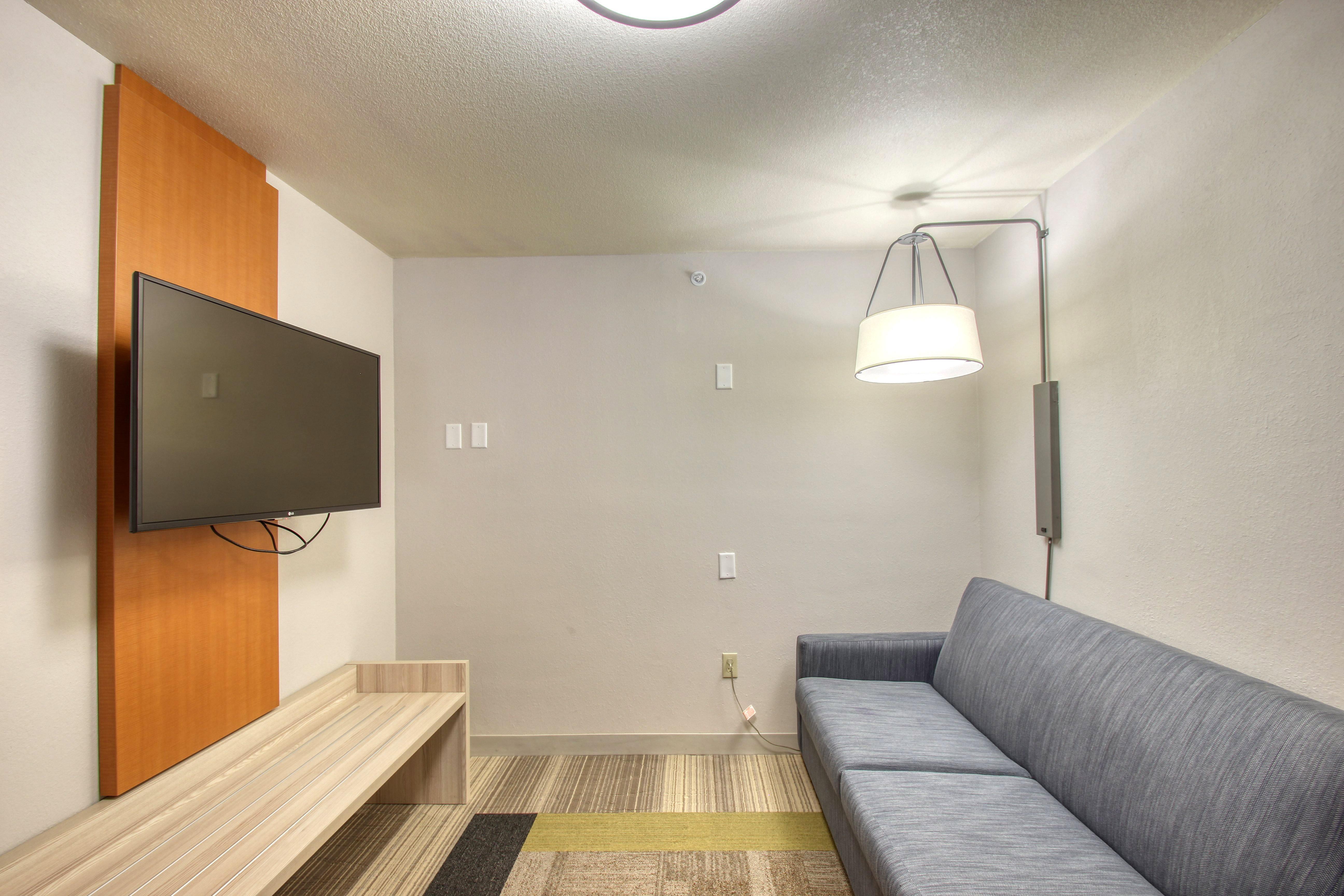 Express & Airport By Ihg 2* Milwaukee