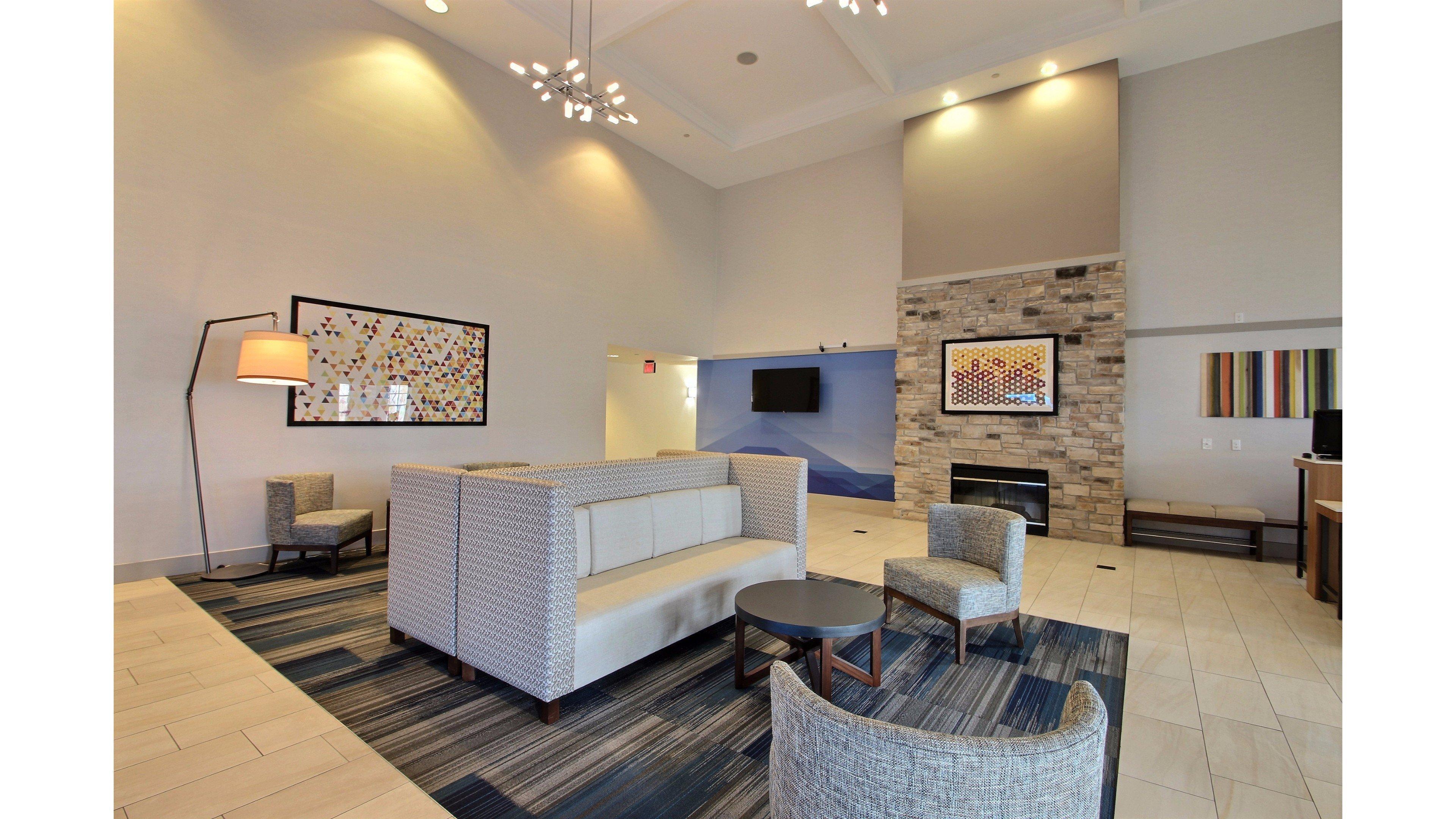 Hotel Express & Airport By Ihg