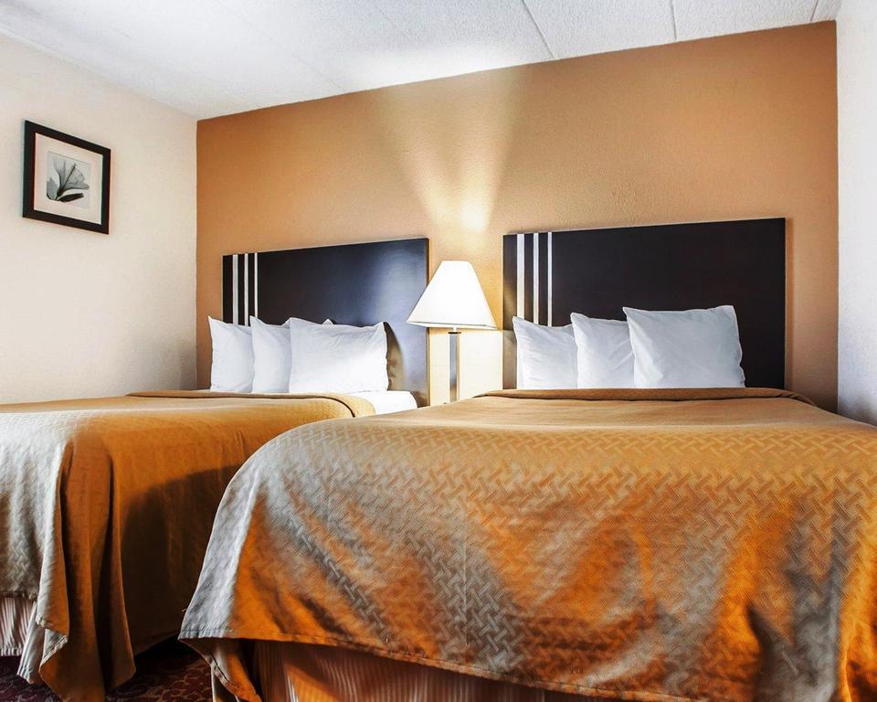 Quality Airport Hotel 3*