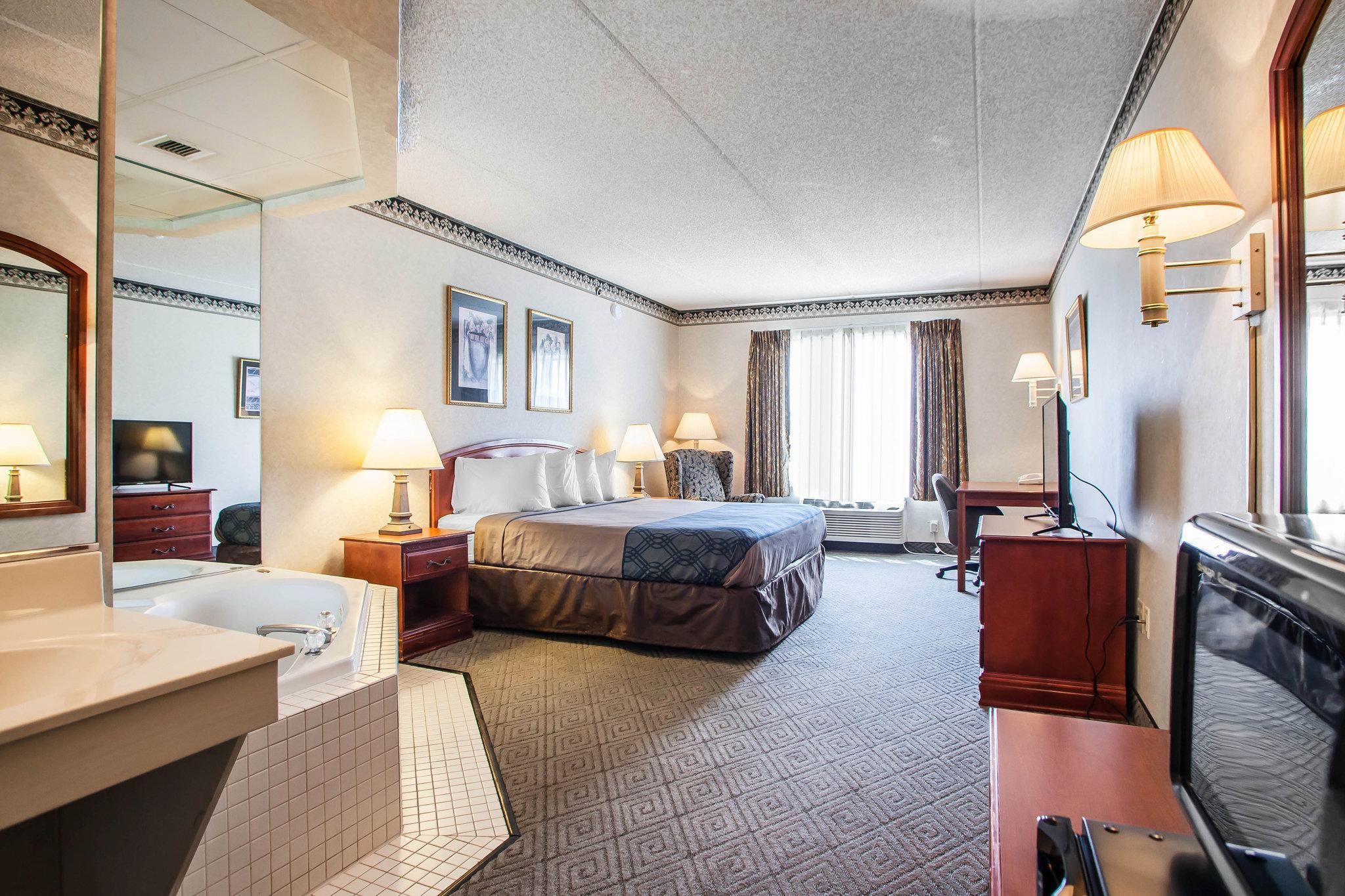 Hotel Rodeway & Airport