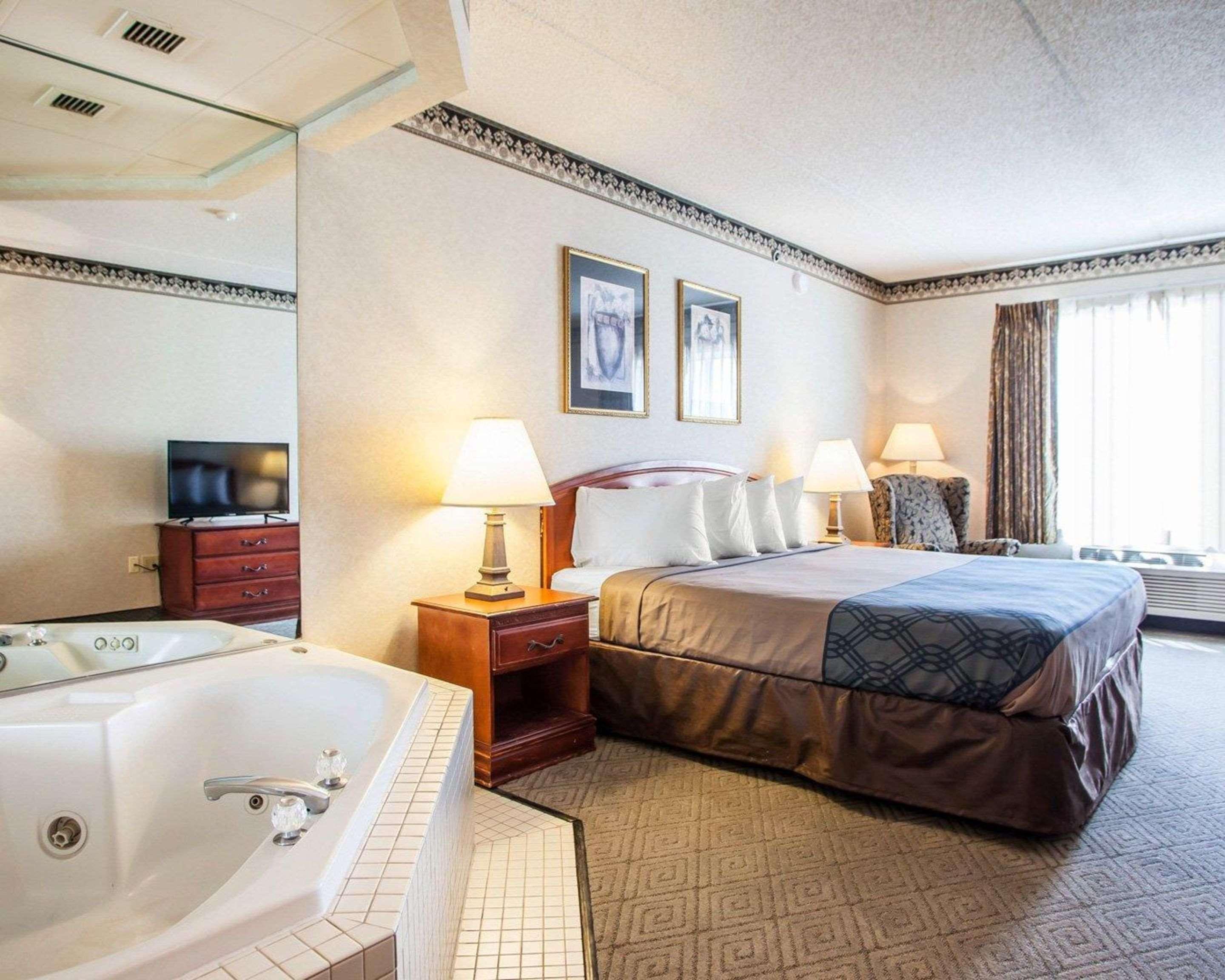 Hotel Rodeway & Airport Milwaukee
