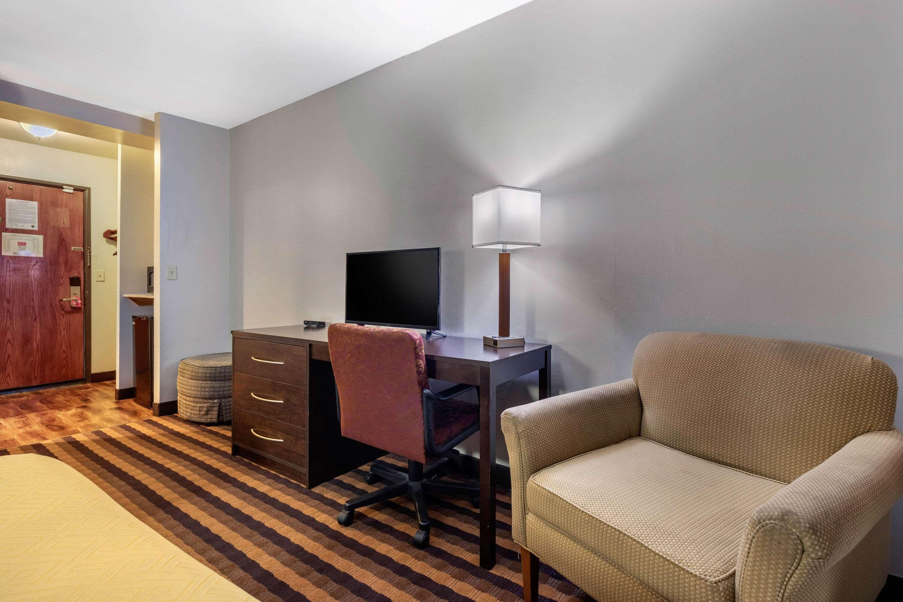Econo Airport Lodge Milwaukee
