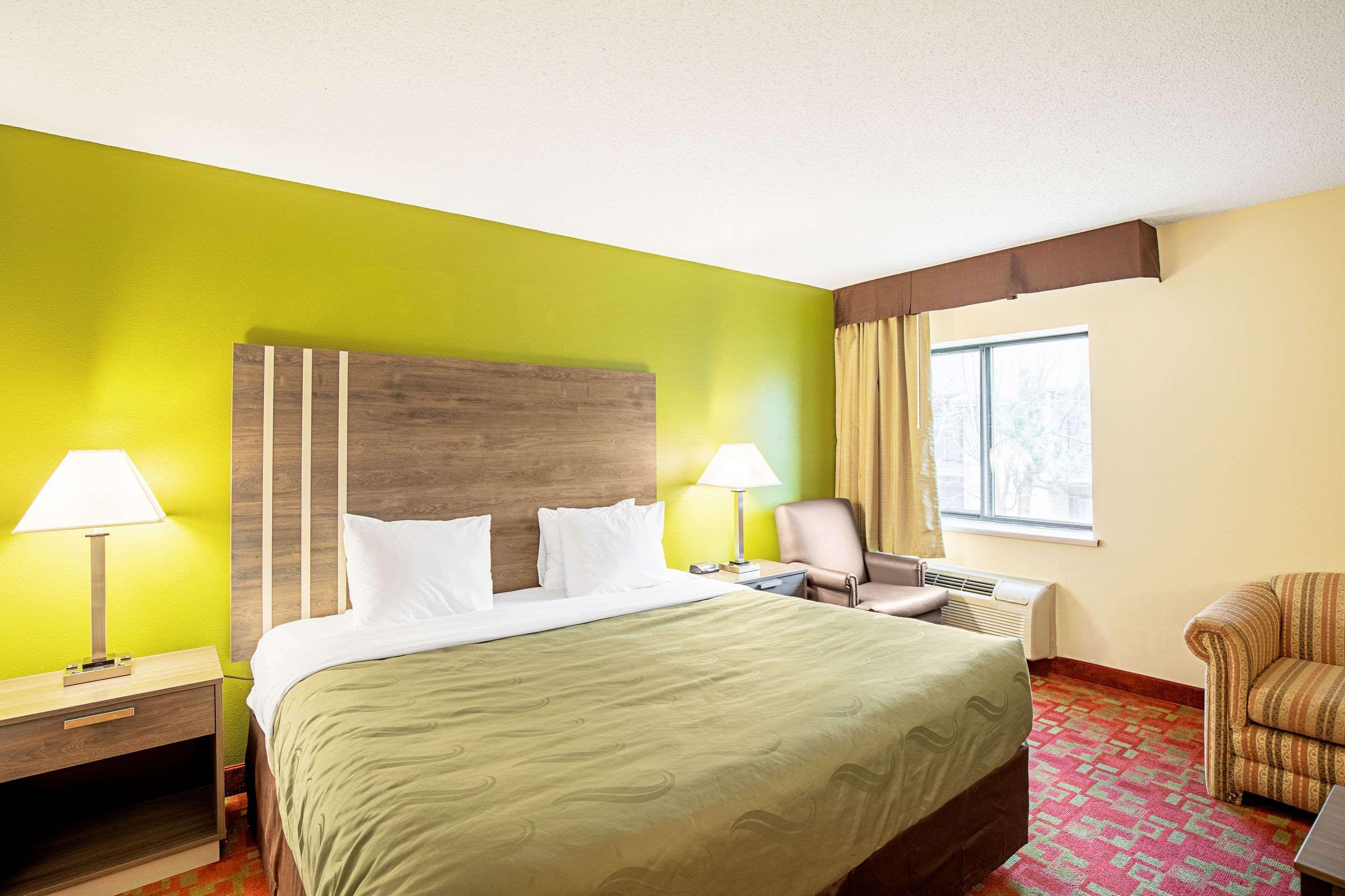 Hotel Quality & Milwaukee