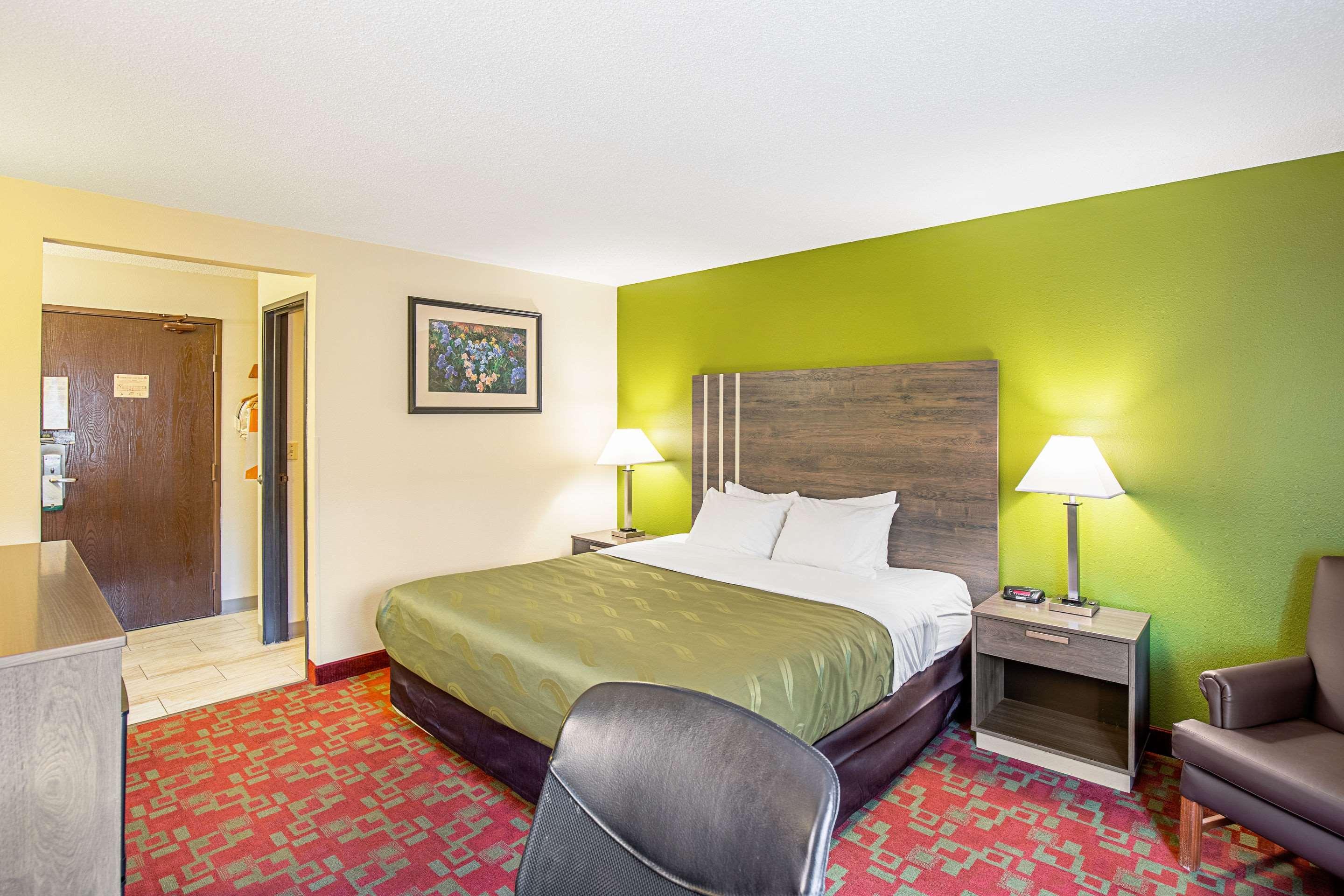 Hotel Quality & Milwaukee