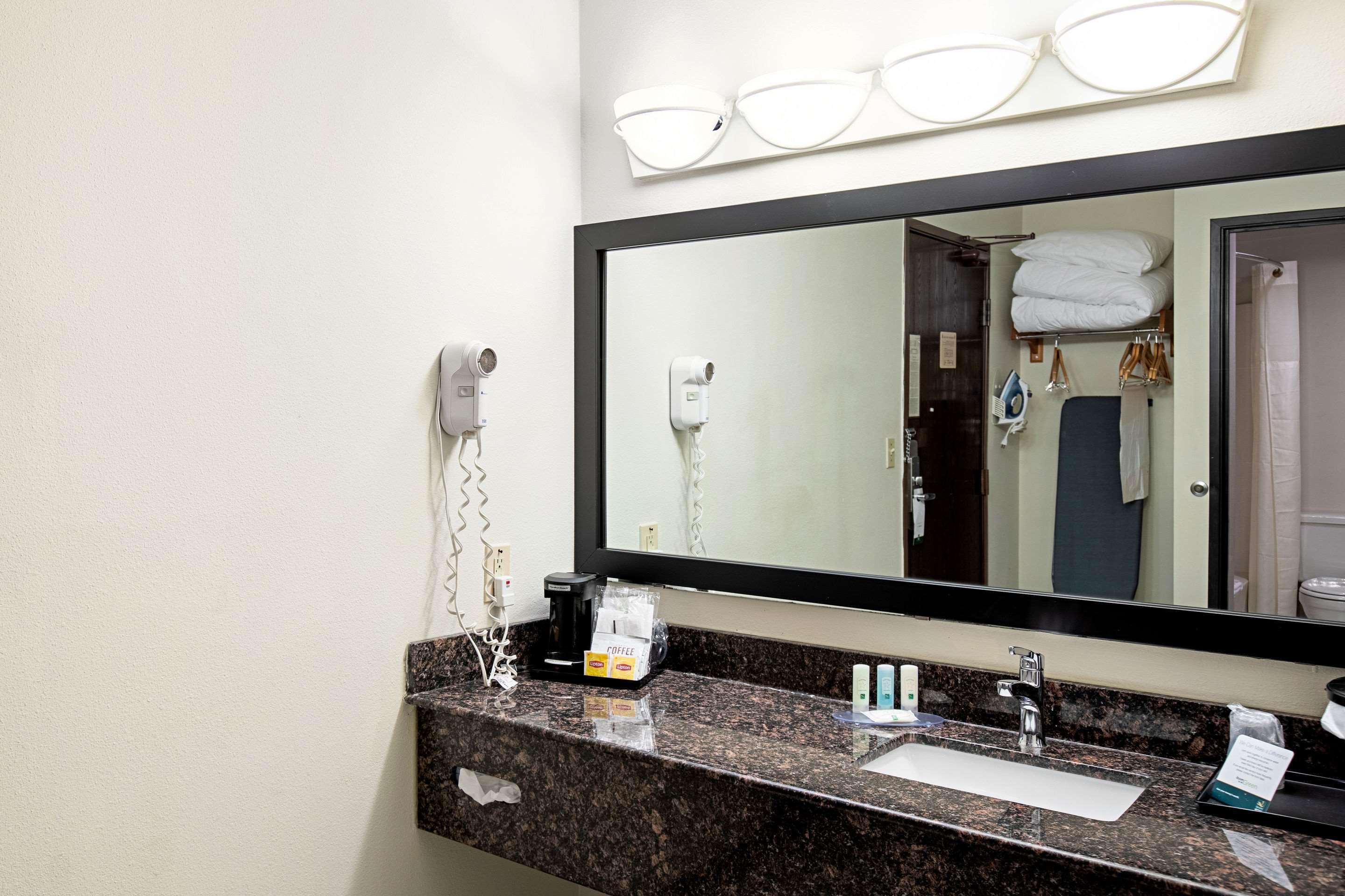 Quality & Hotel Milwaukee
