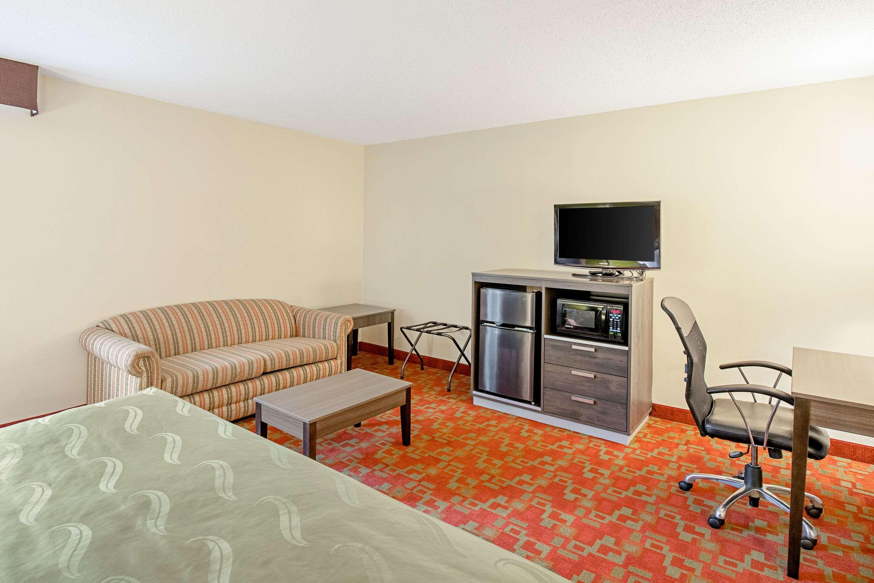 Quality & Hotel
