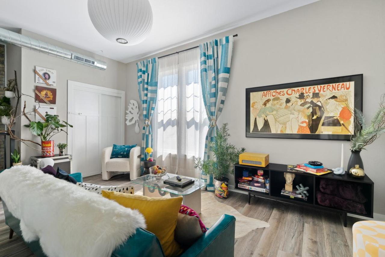 The Bentley Condotel, Heart Of Walkers Point With Garage, Yard