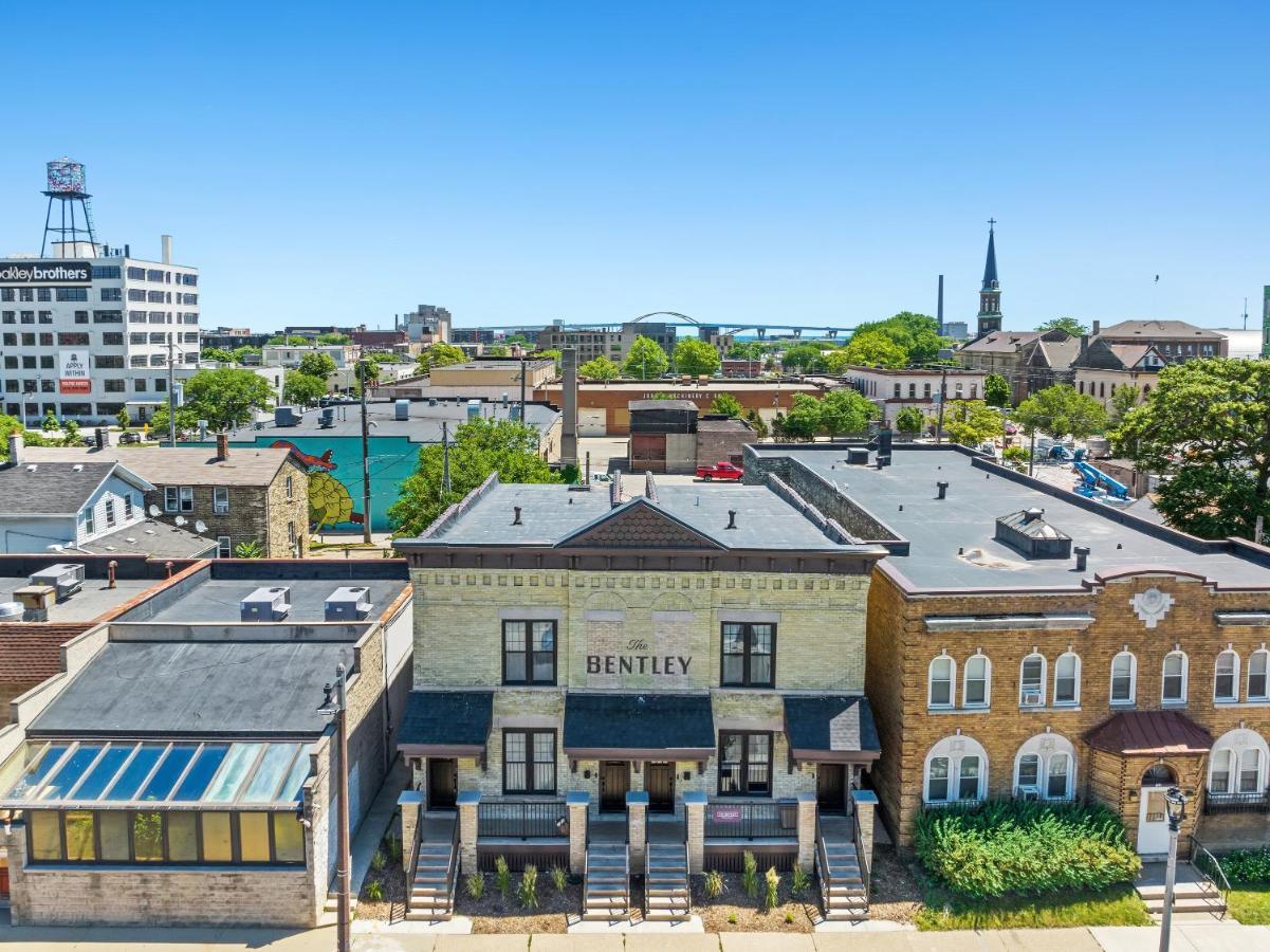 The Bentley Condotel, Heart Of Walkers Point With Garage, Yard Milwaukee