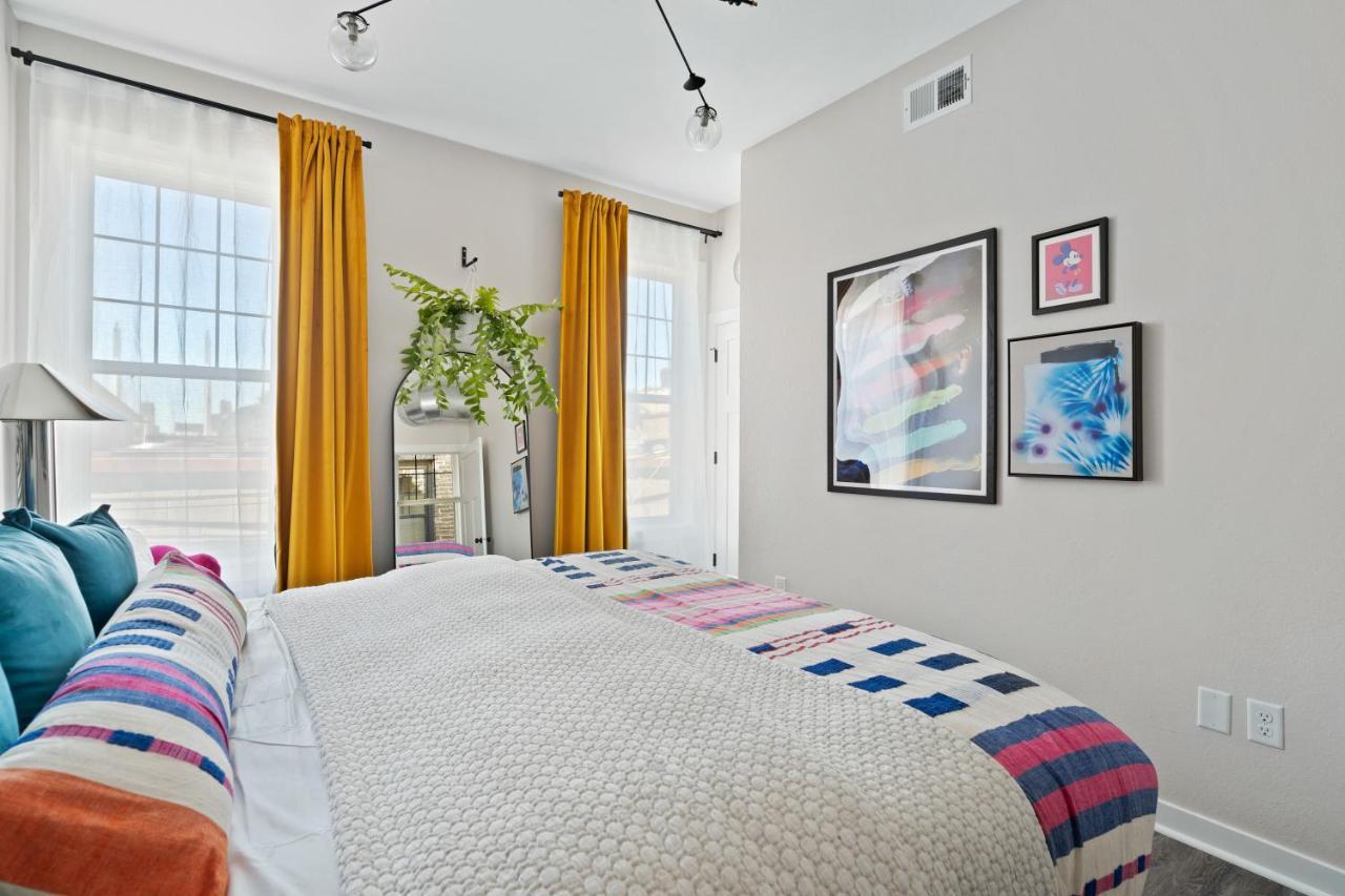 Apartment The Bentley Condotel, Heart Of Walkers Point With Garage, Yard *