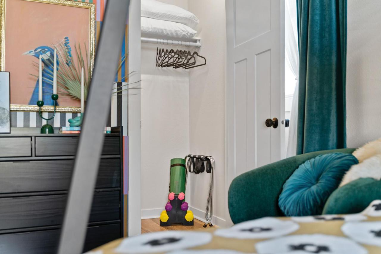 The Bentley Condotel, Heart Of Walkers Point With Garage, Yard Milwaukee