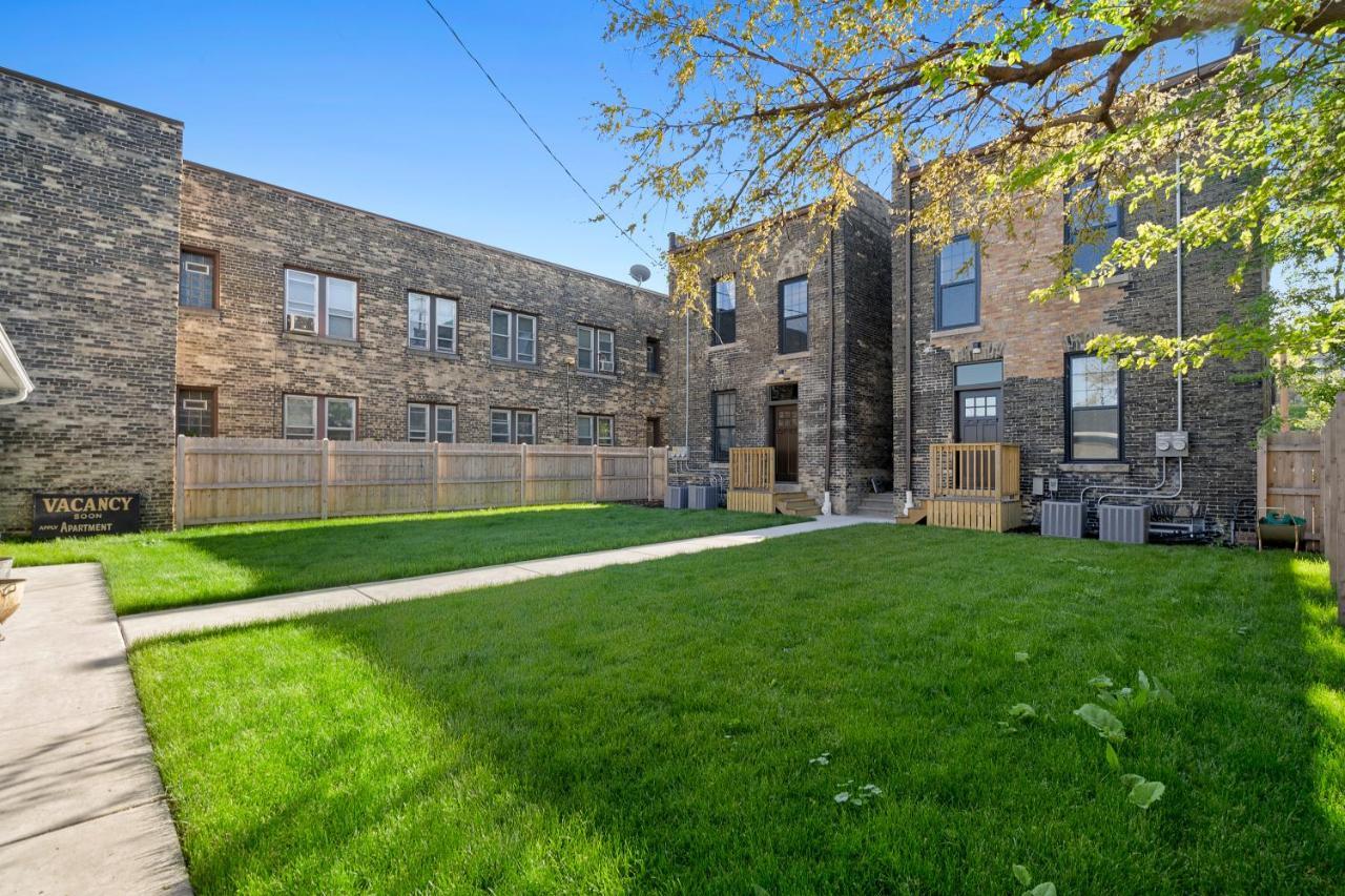 The Bentley Condotel, Heart Of Walkers Point With Garage, Yard *