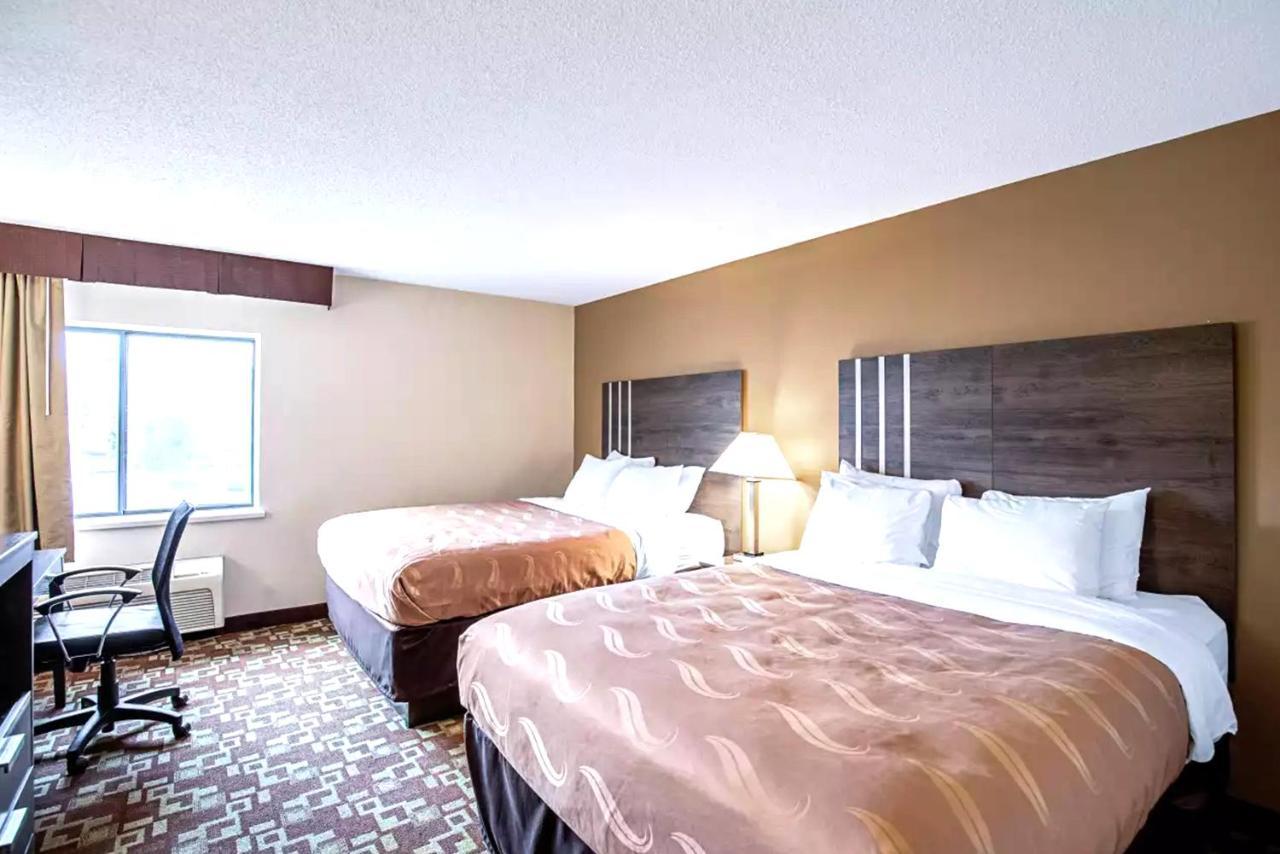 Hotel Quality & Milwaukee