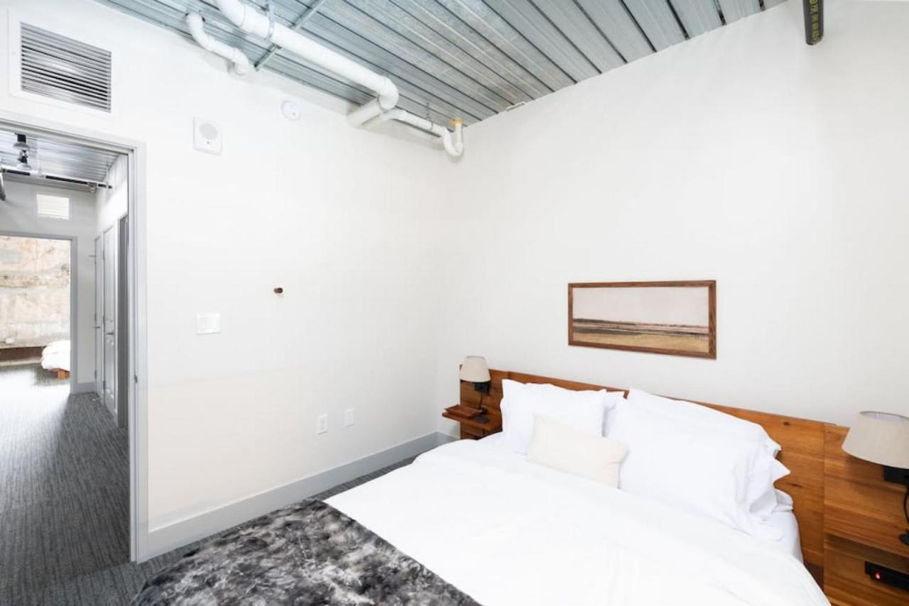 Flexhome Brewery District 2br M8 * Milwaukee