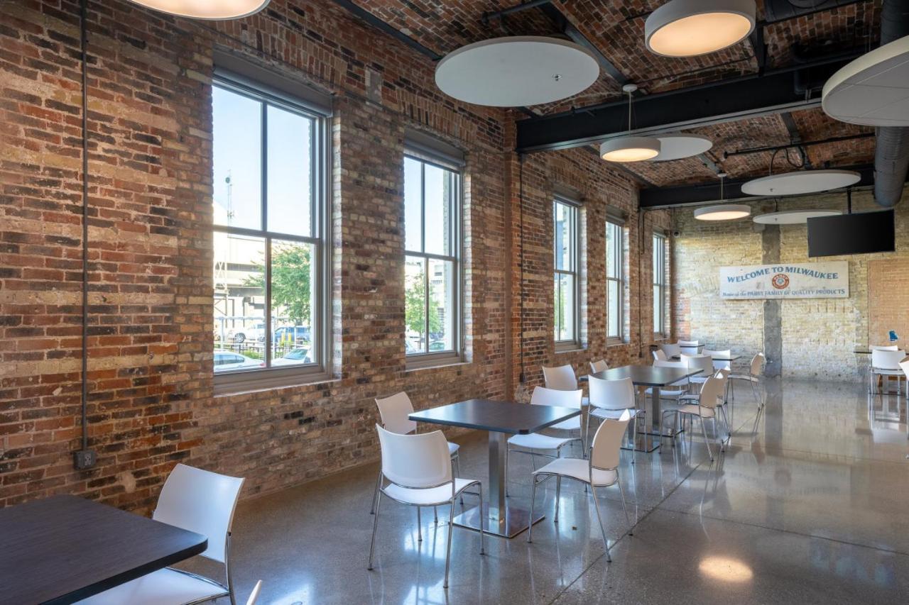Apartment Flexhome Brewery District El11 - Just 3 Blocks To Fiserv With Gym And Parking