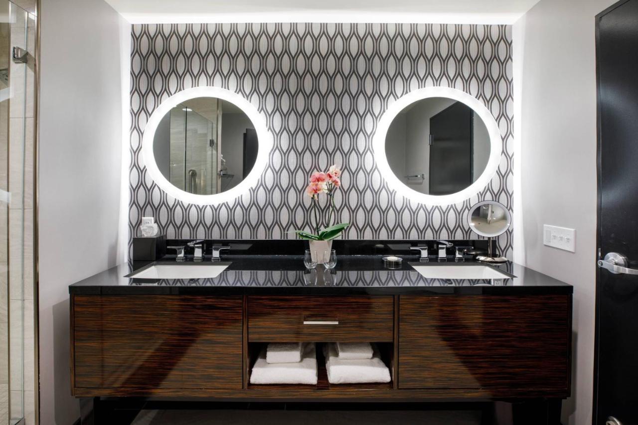 Metro, Autograph Collection Hotel