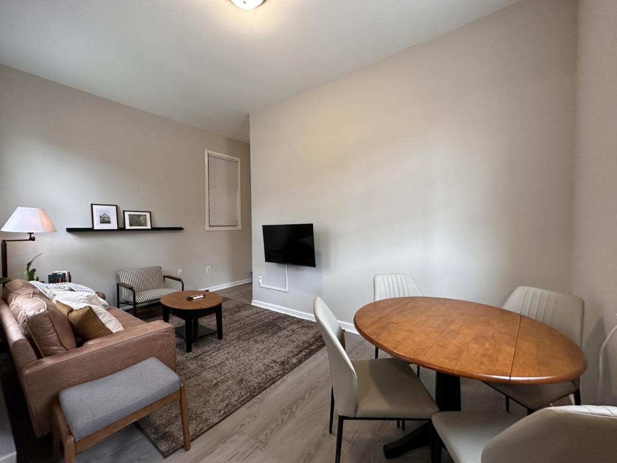 Flexhome Economy 2br Mp6 Apartment Milwaukee