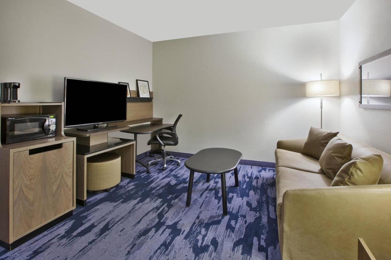 Fairfield & By Marriott Downtown 3*