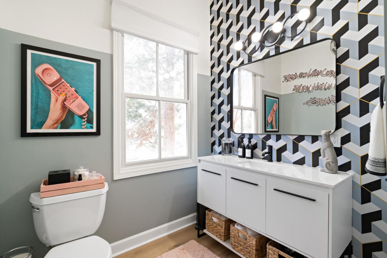 Insta Worthy Home! *sleeps 8* - Walker's Point!