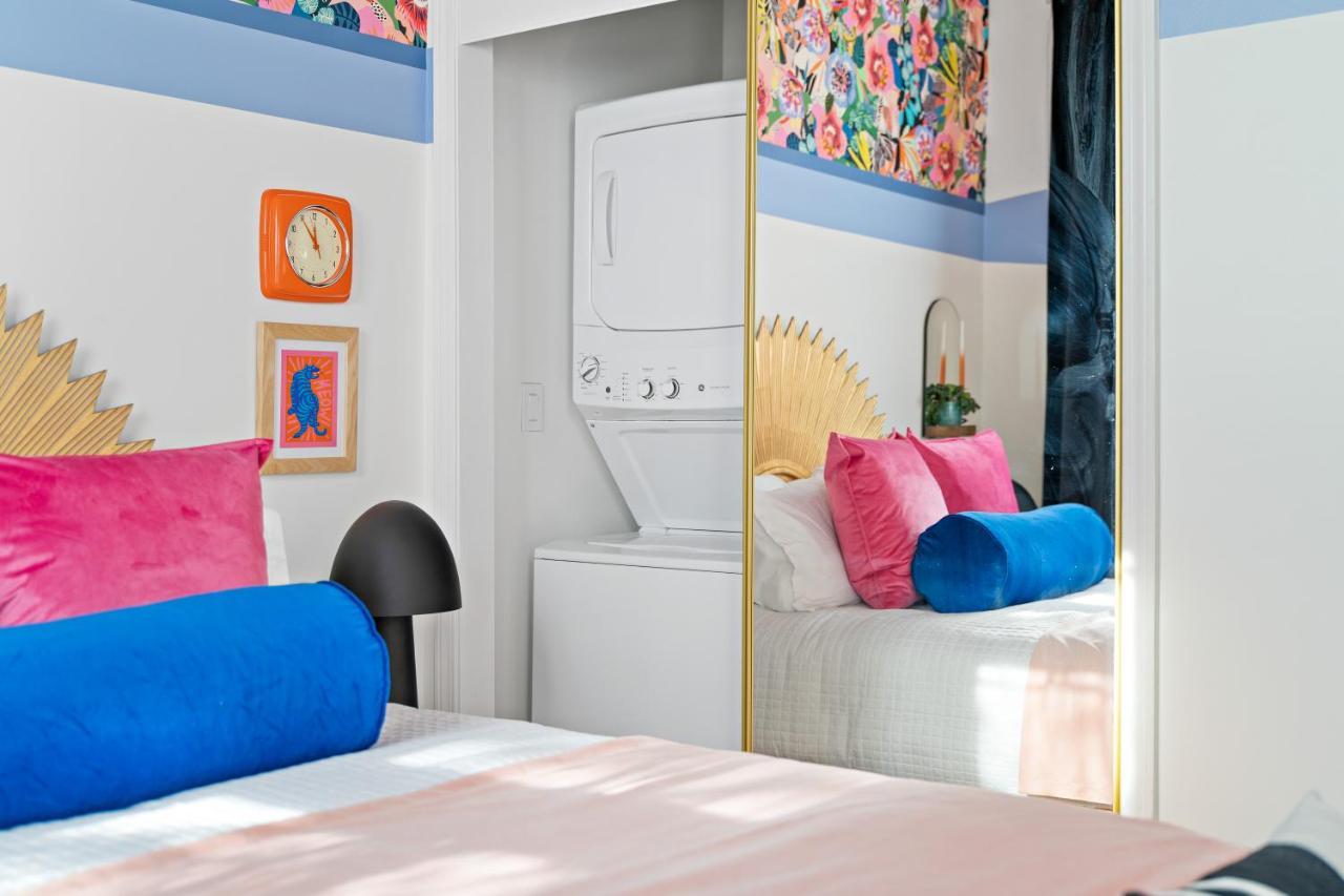 Holiday home Insta Worthy Home! *sleeps 8* - Walker's Point! Milwaukee